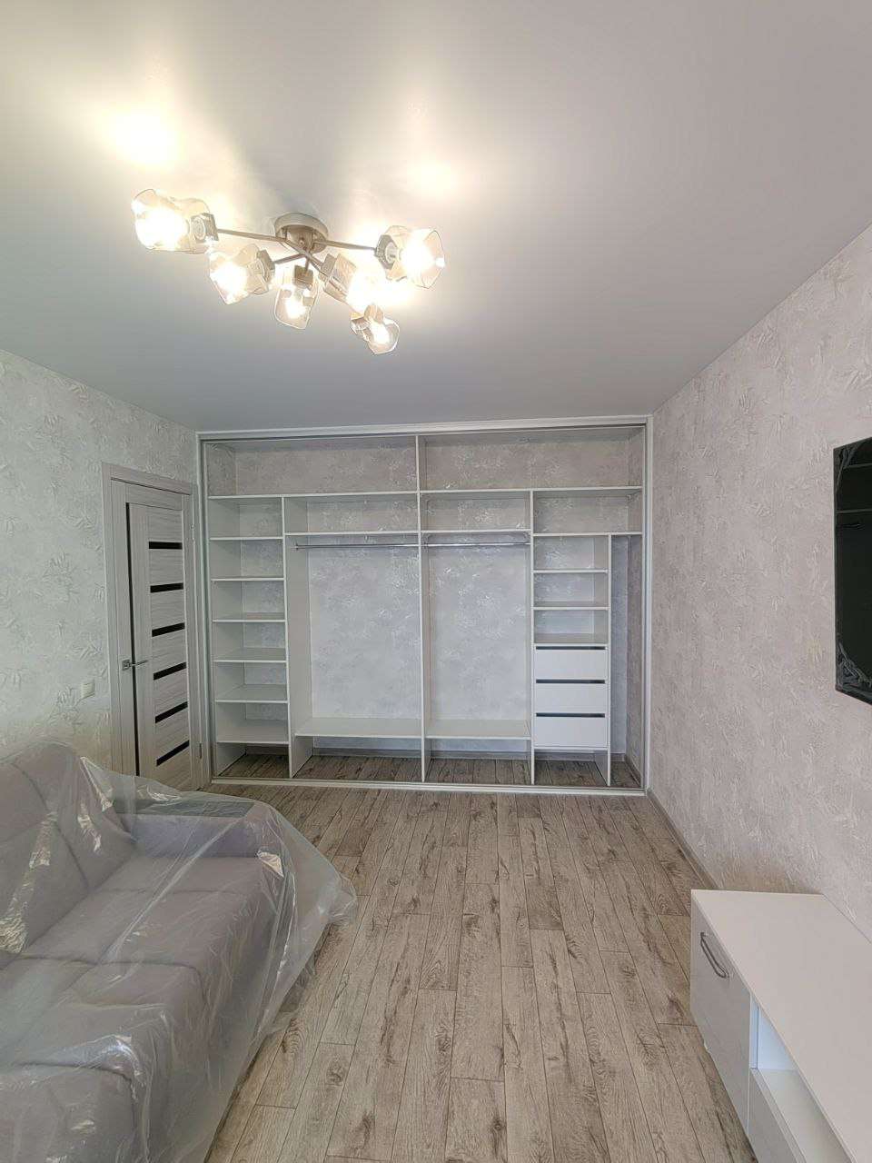 img/shkafy-kupe/pionerskaya/2023-08-23.jpg